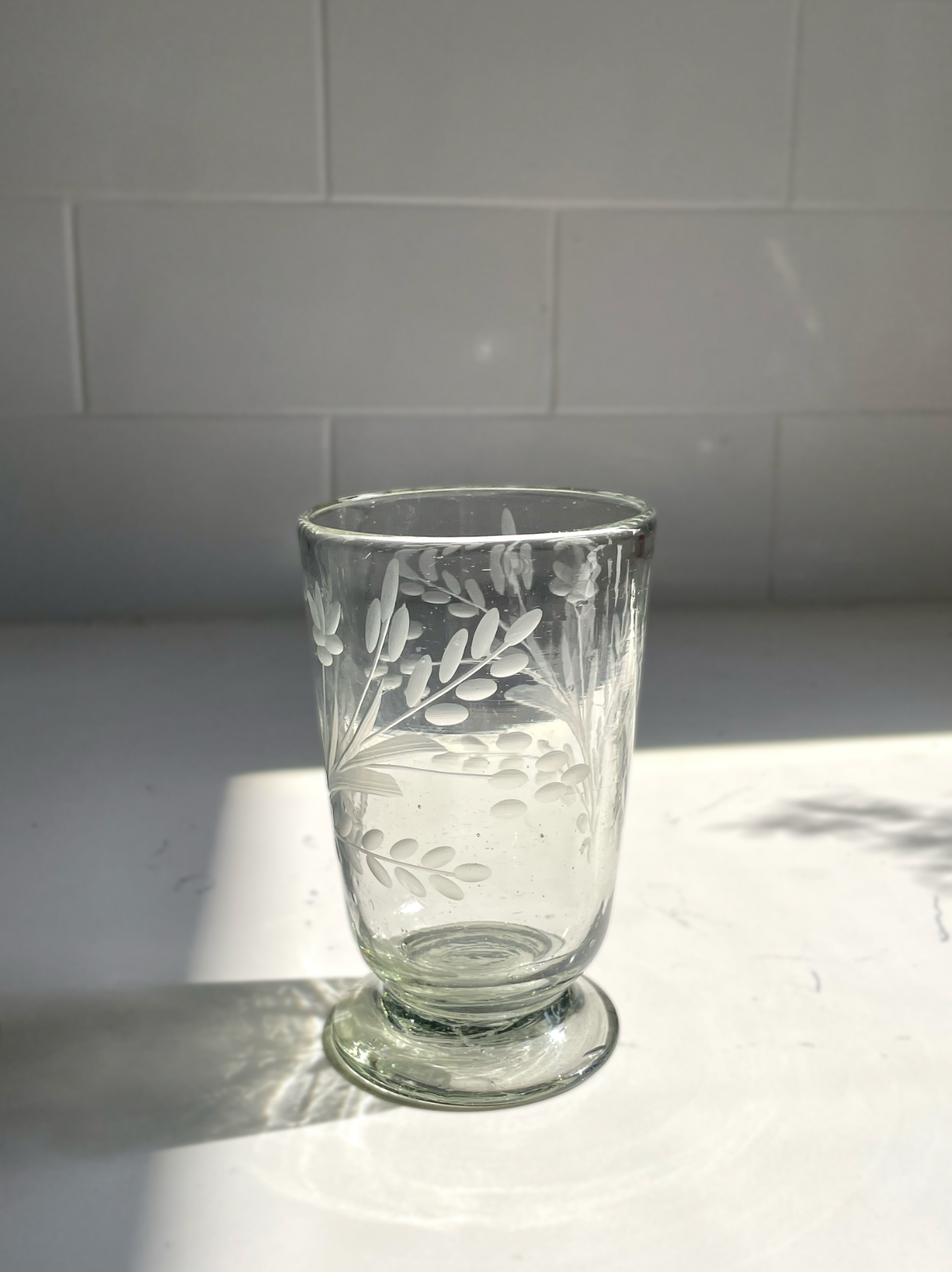 Hand-etched Blown Footed Glass: Wine Glass, photo 5 of 7