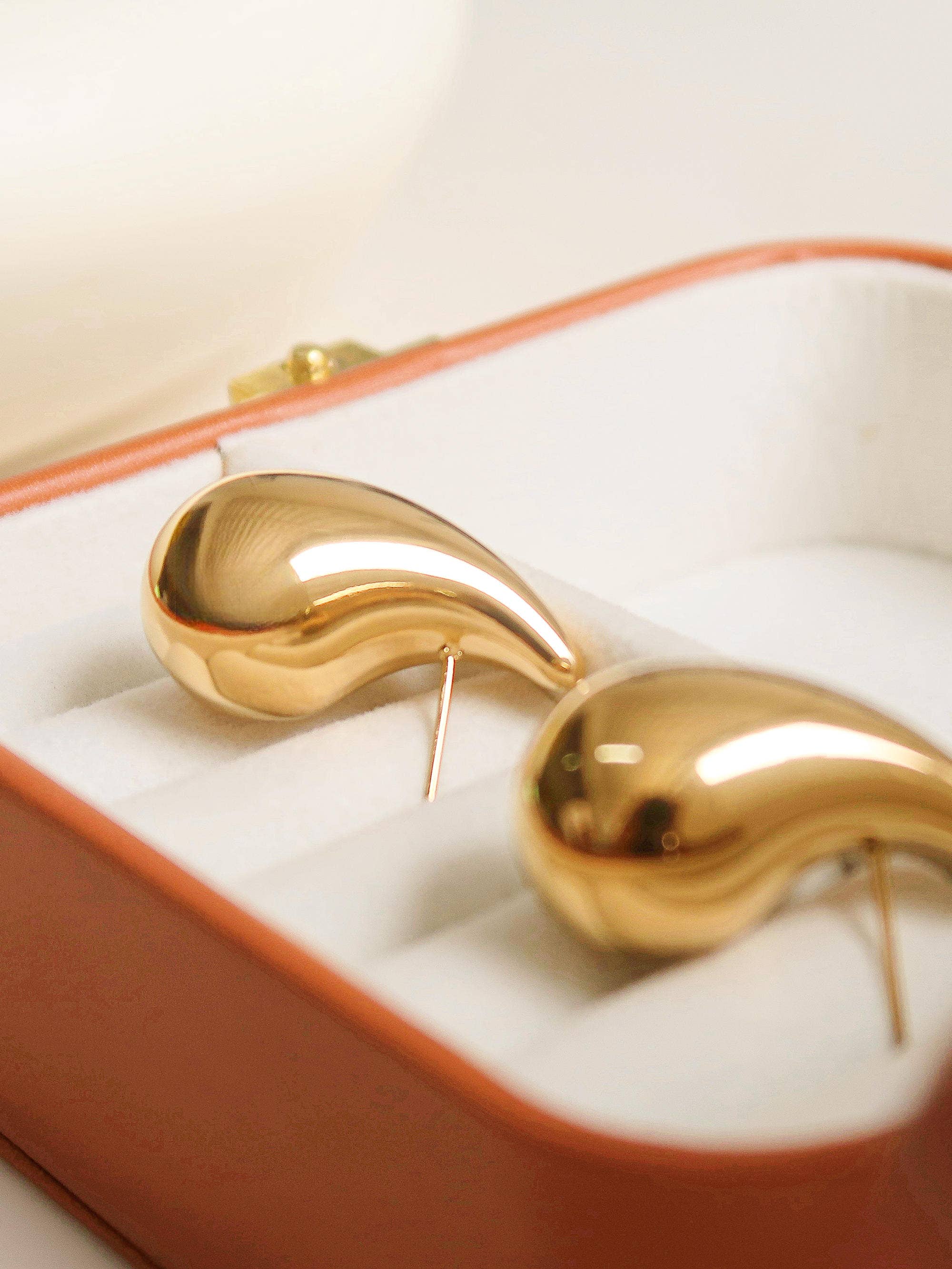 Colette 18K Gold Non-Tarnish Large Huggie Droplet Earring: Silver, photo 4 of 7