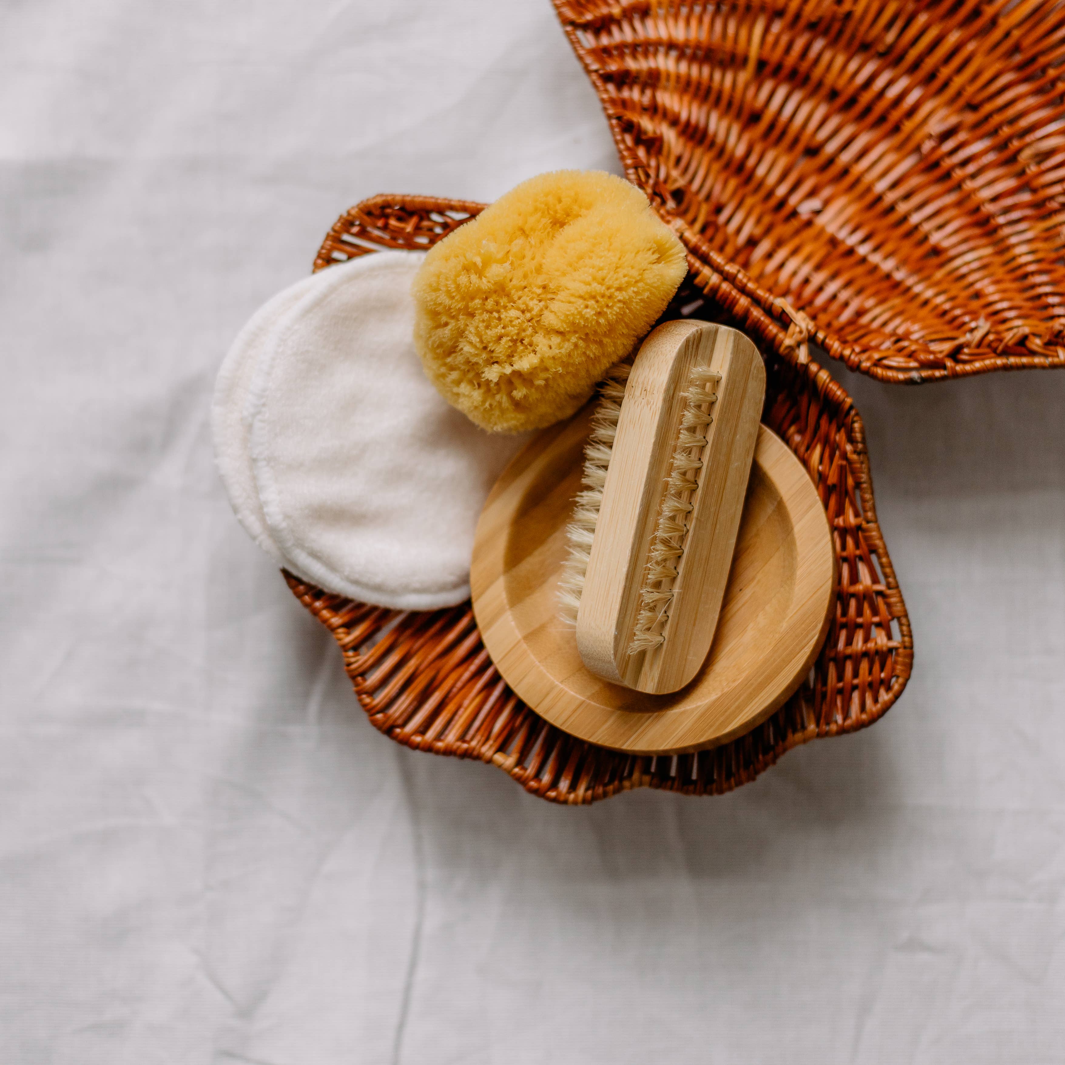 Nail brush with natural bristles, photo 4 of 4