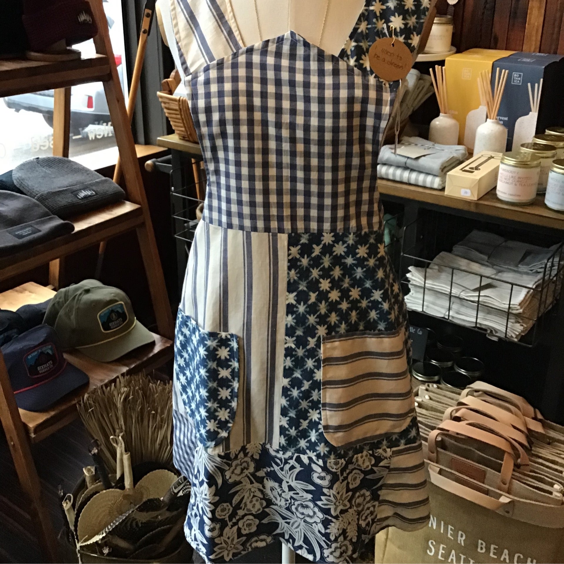 The Ruby Apron blue Multi