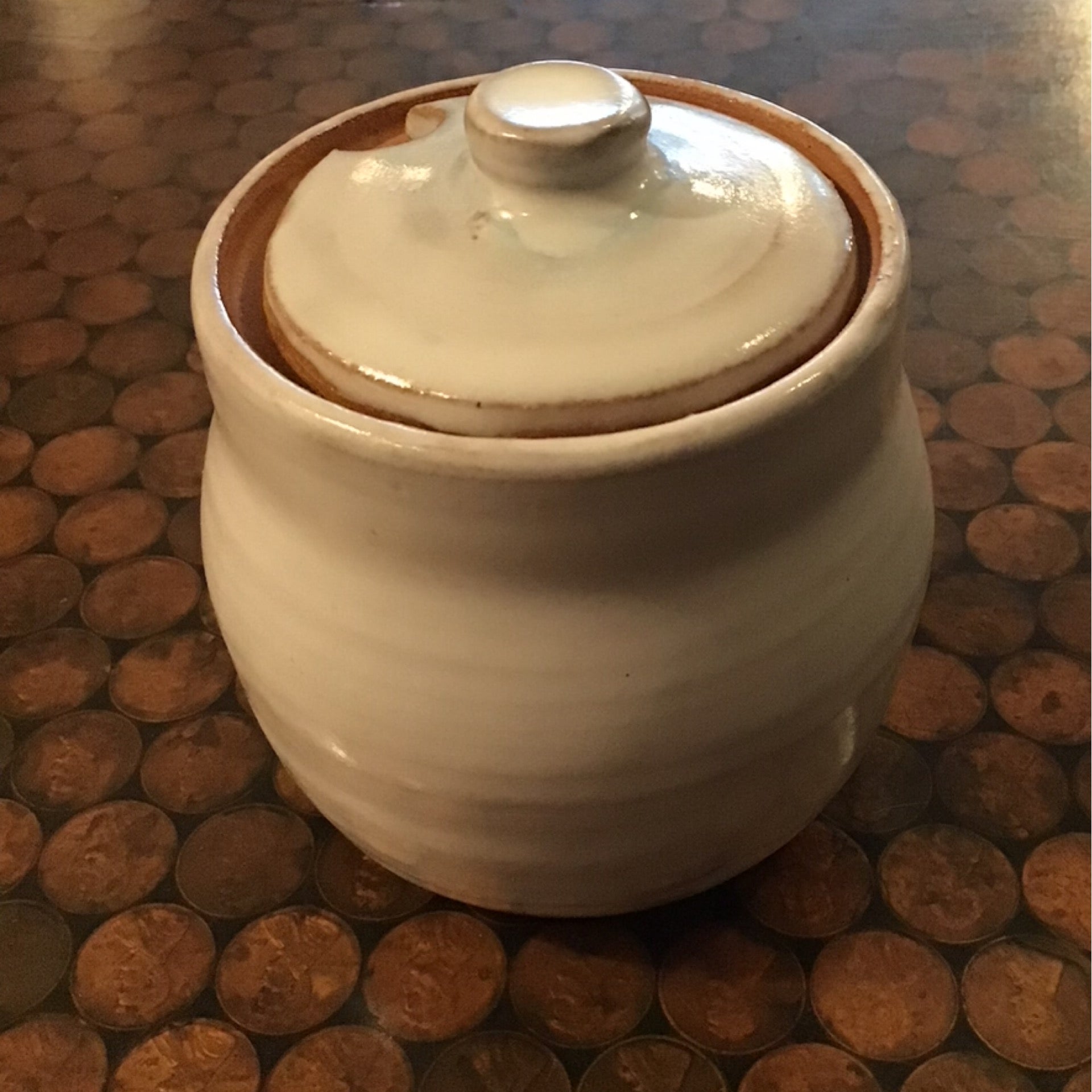 Honey pot