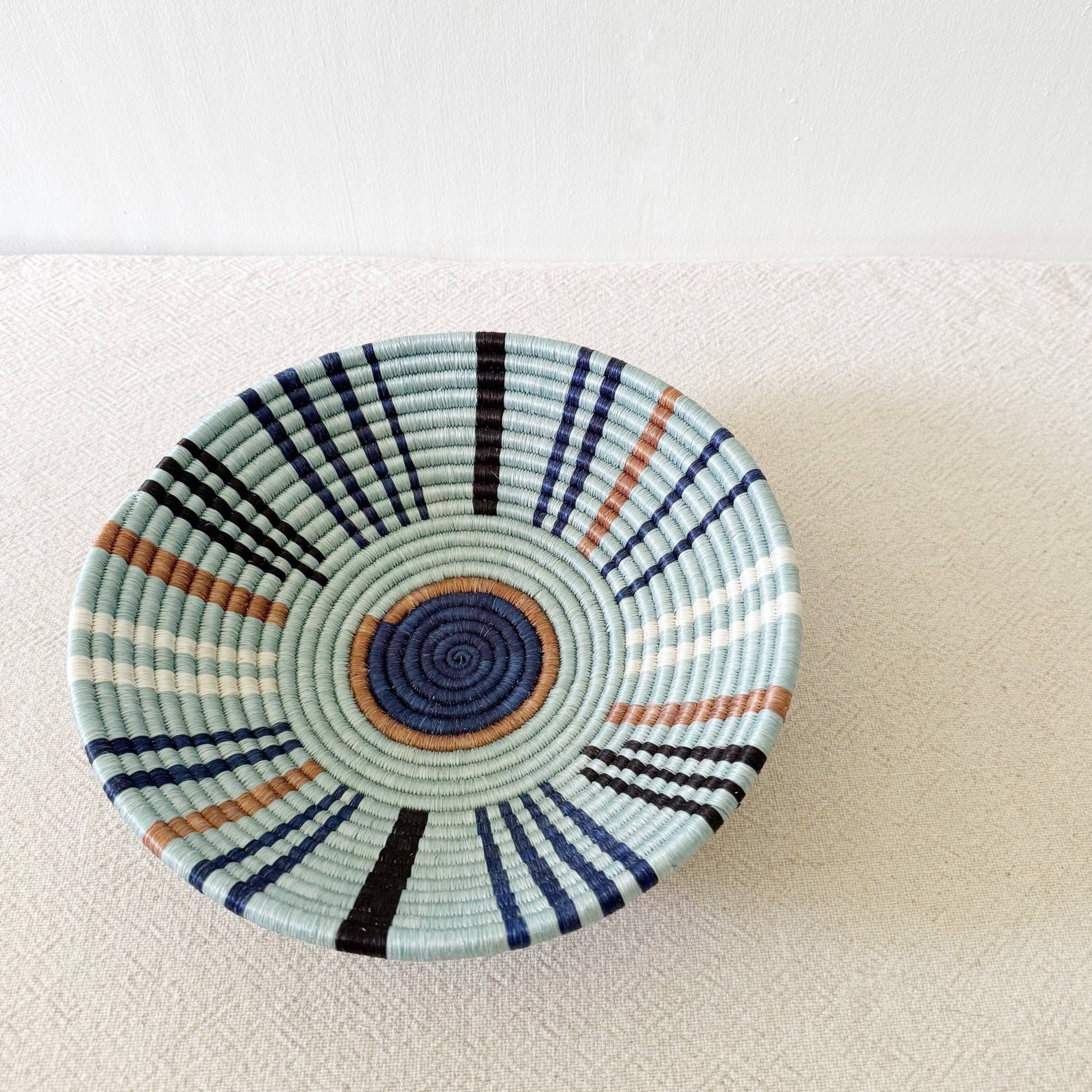 Kivoma Large Bowl, photo 3 of 3