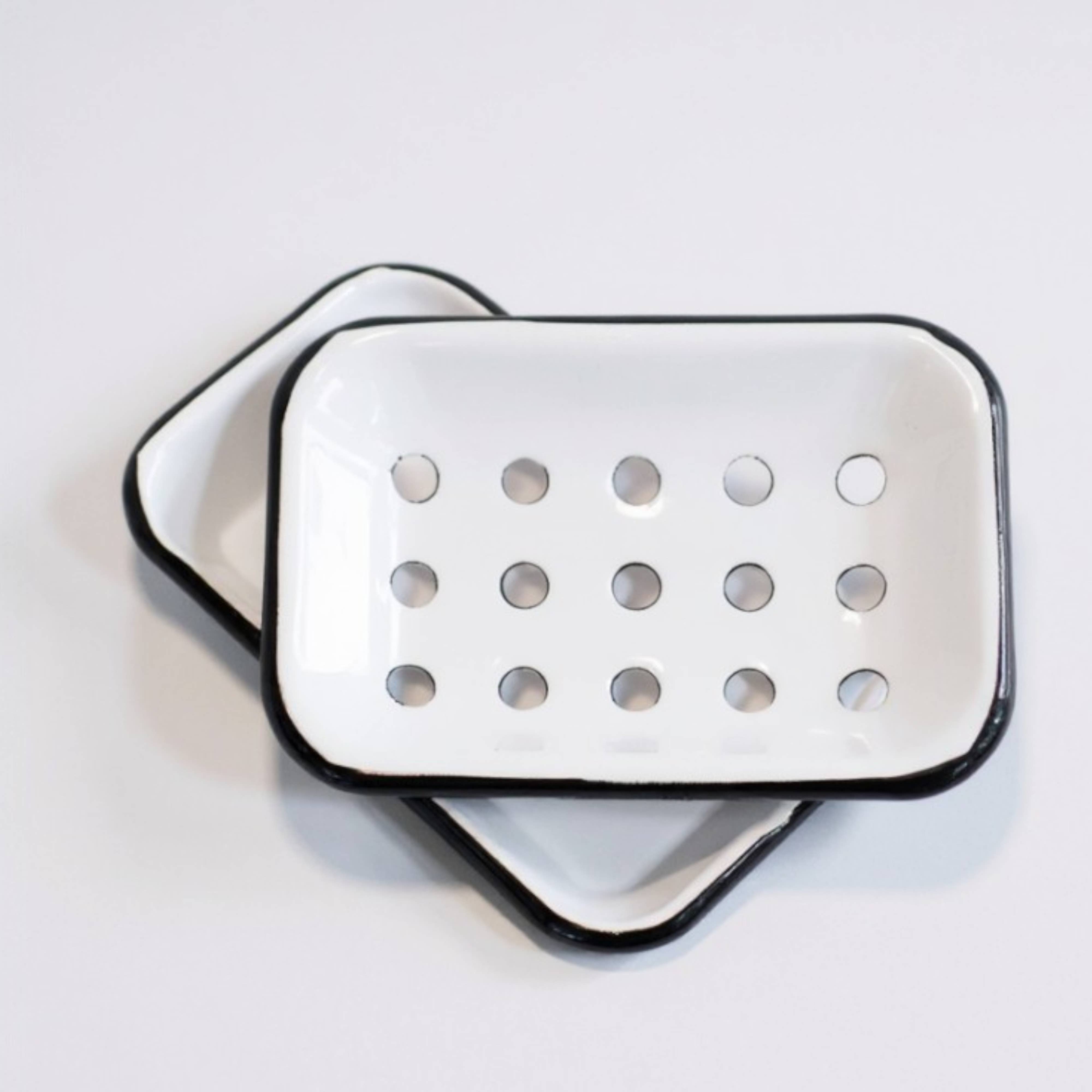 Enamel soap dish in white, photo 1 of 5