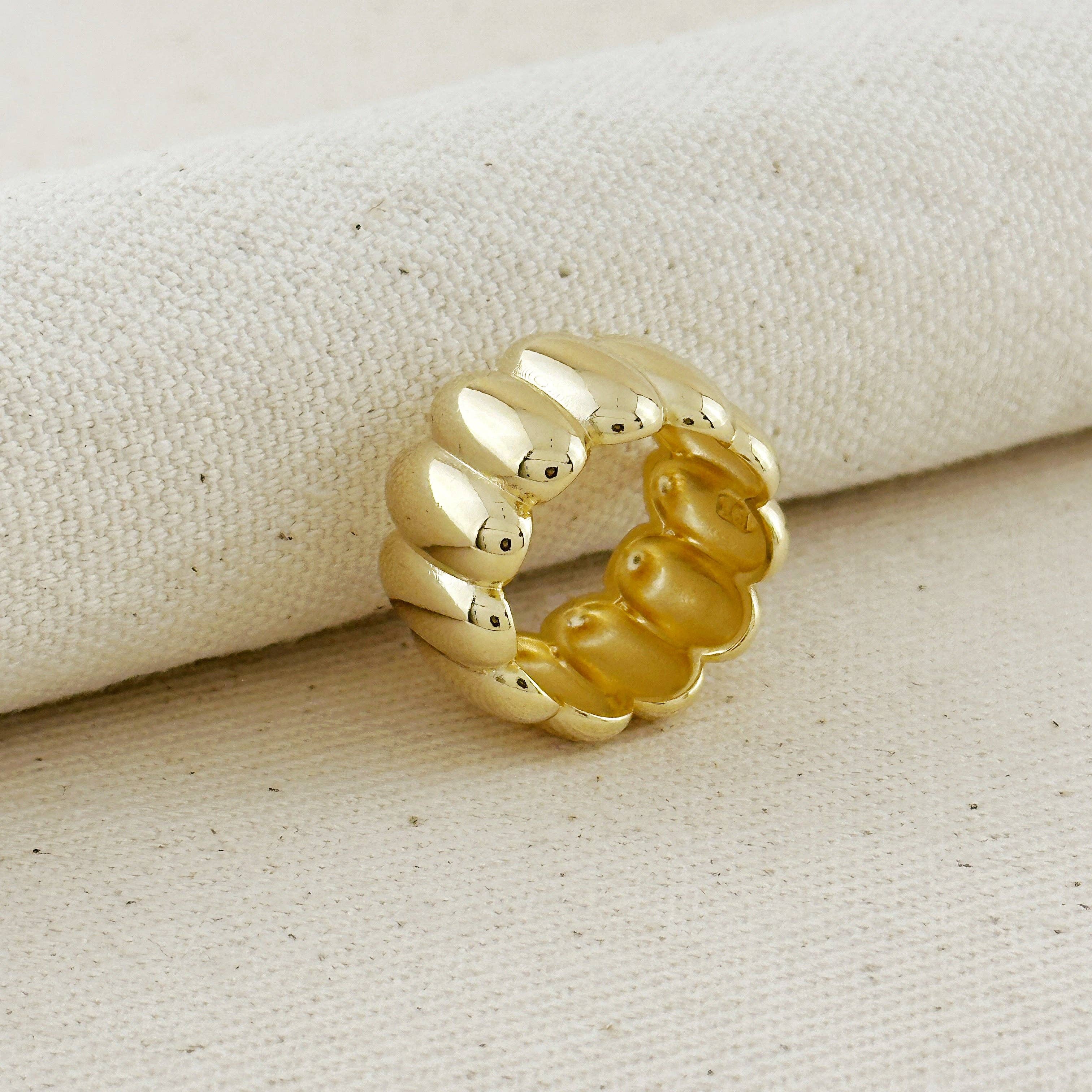 Size 6- Oversized Scalloped Ring, photo 8 of 8