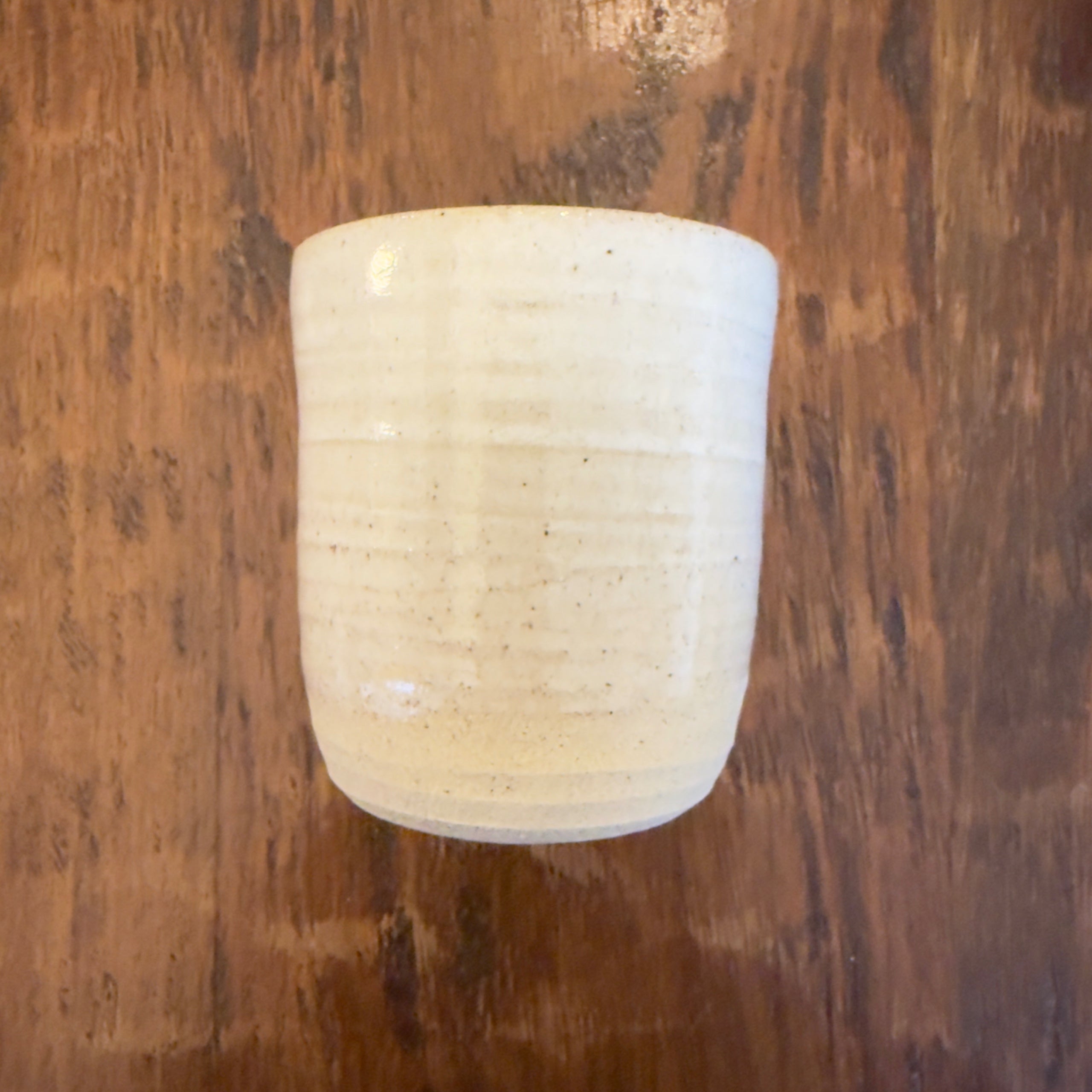 Medium cup