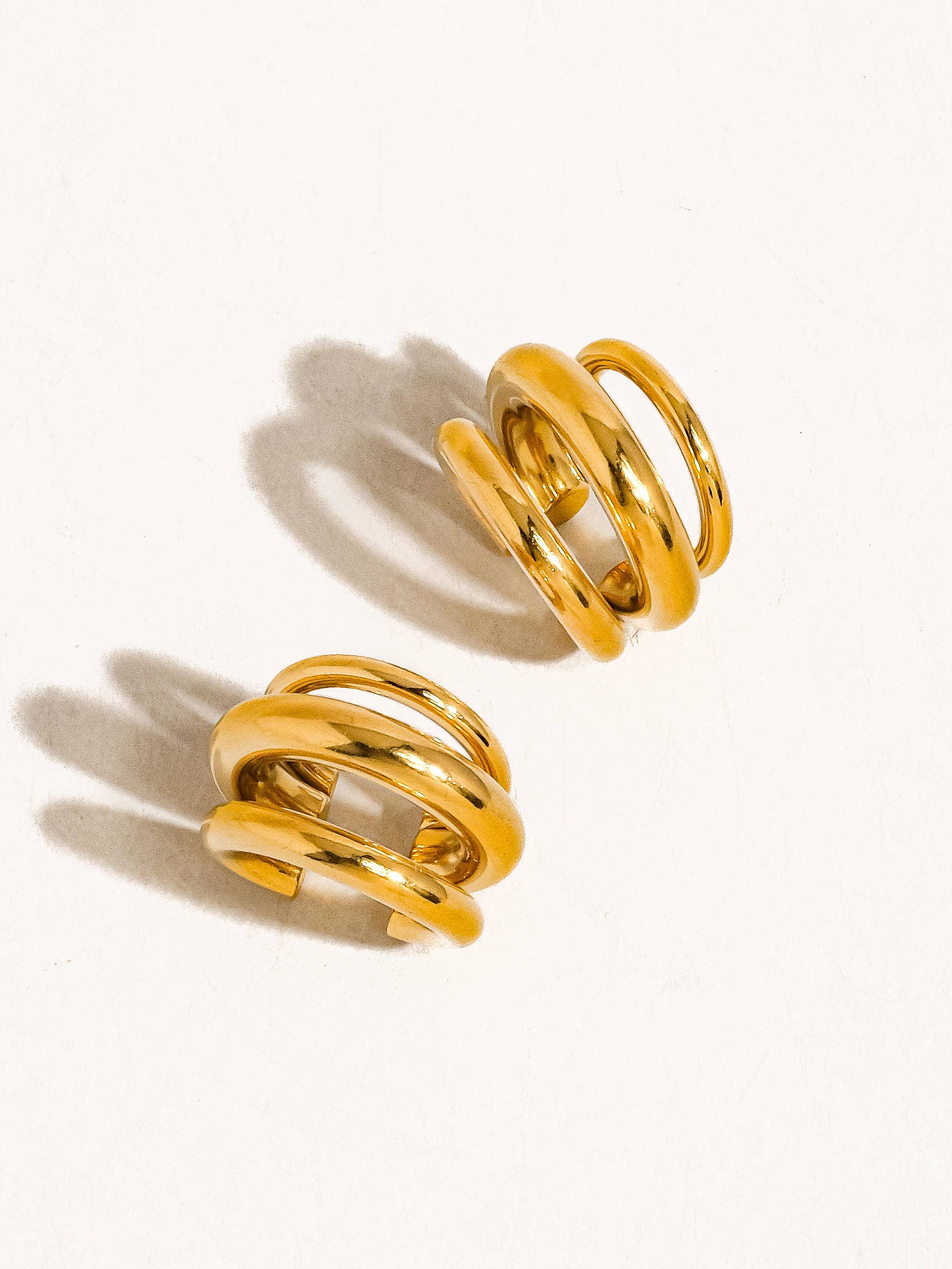 Ames 18K Gold Non-Tarnish Trilayer C Hoop Ear Cuff: Yellow Gold, photo 5 of 6