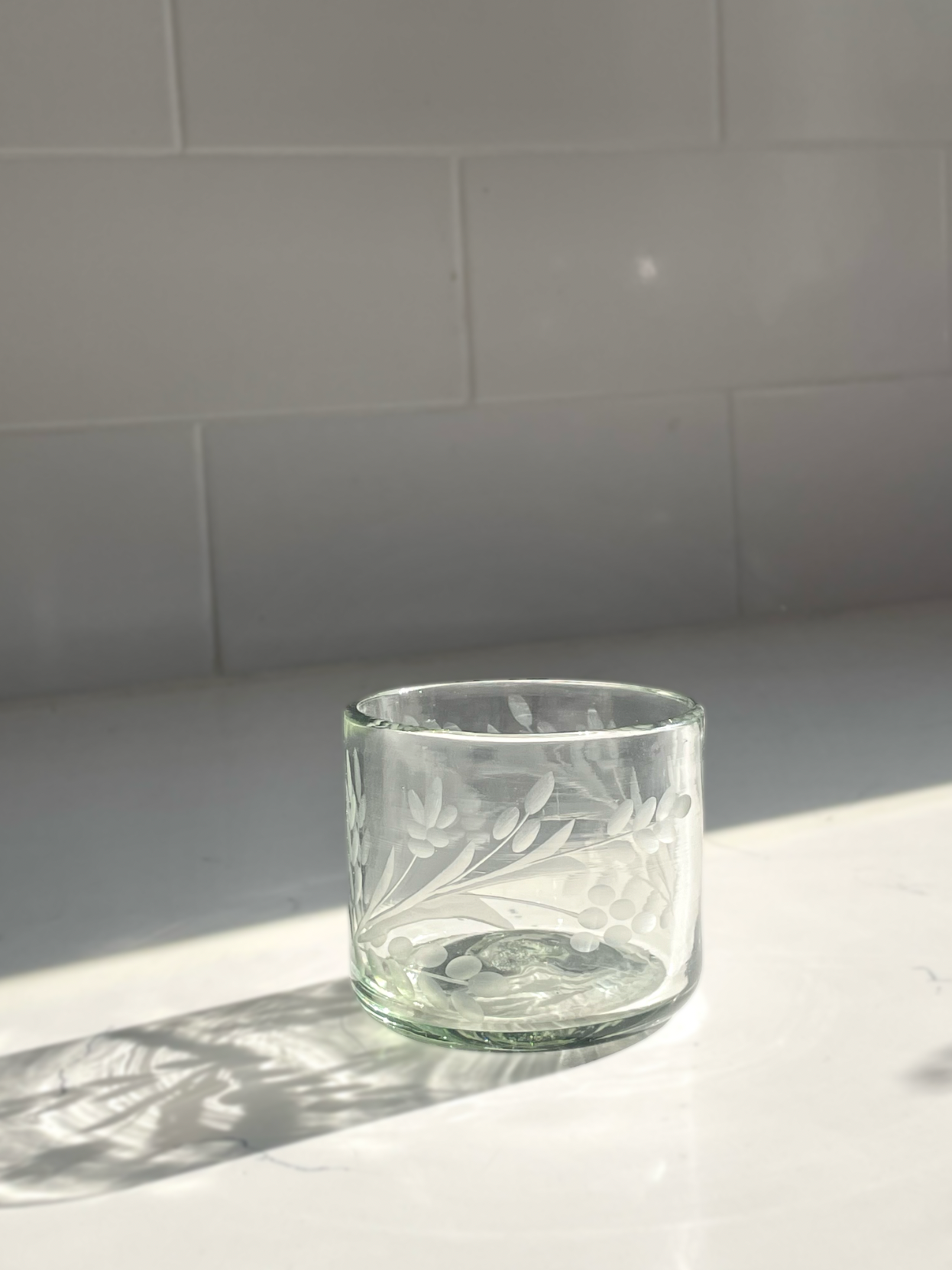 Hand-etched Tumbler Glass: Large, photo 8 of 8
