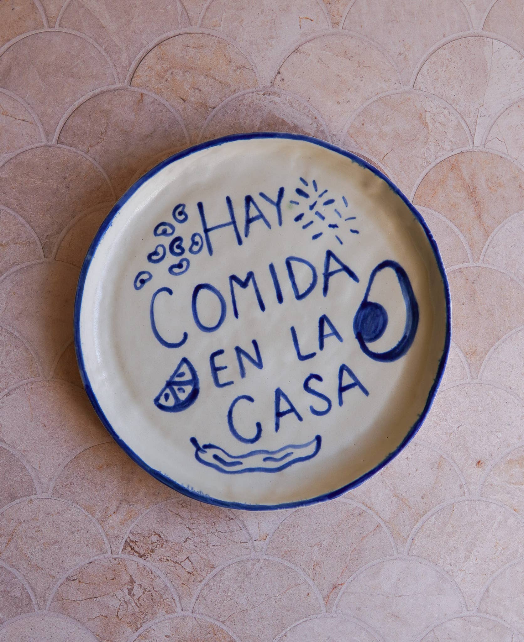 Comida en Casa Plate, photo 1 of 3
