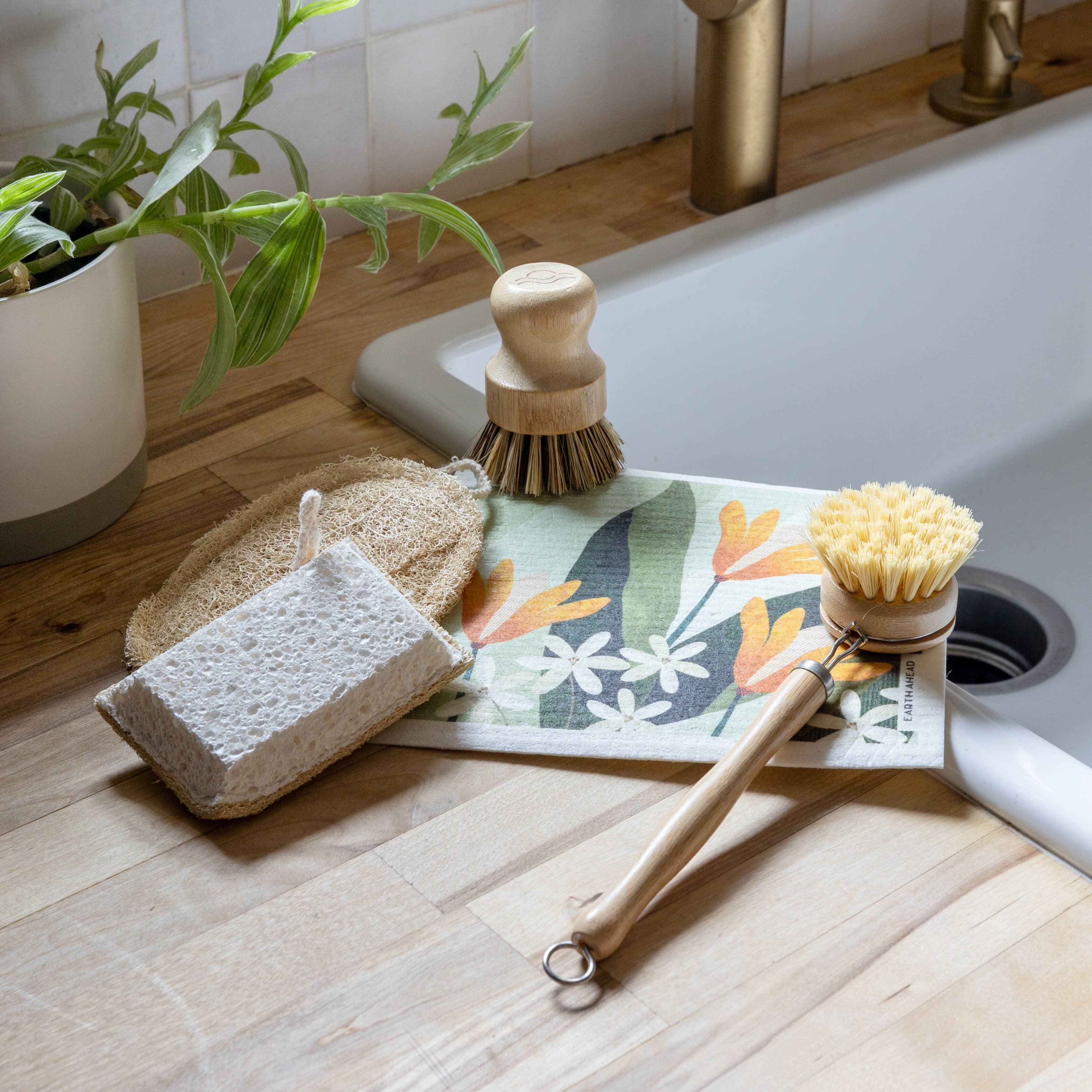 Bamboo Pot Scrubber Brush With Wide Handle | Eco Friendly: One Brush, photo 3 of 6