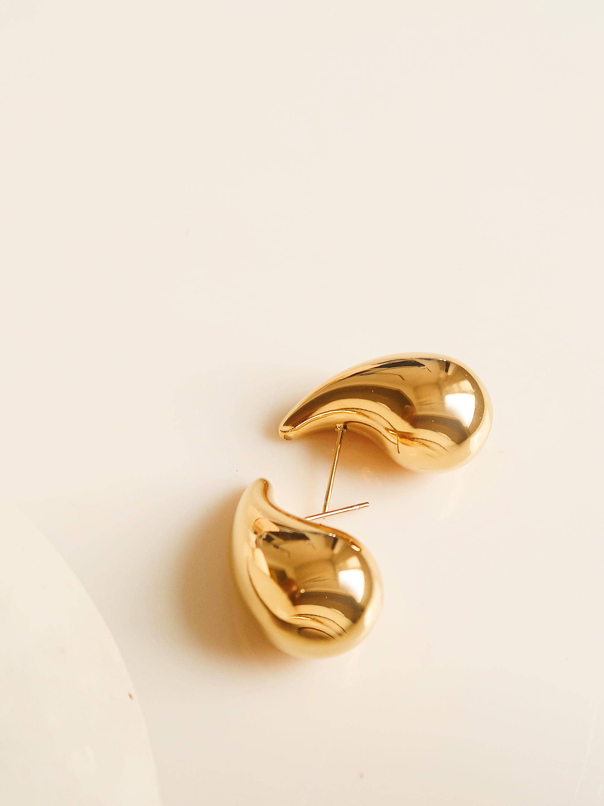 Colette 18K Gold Non-Tarnish Large Huggie Droplet Earring: Silver, photo 5 of 7