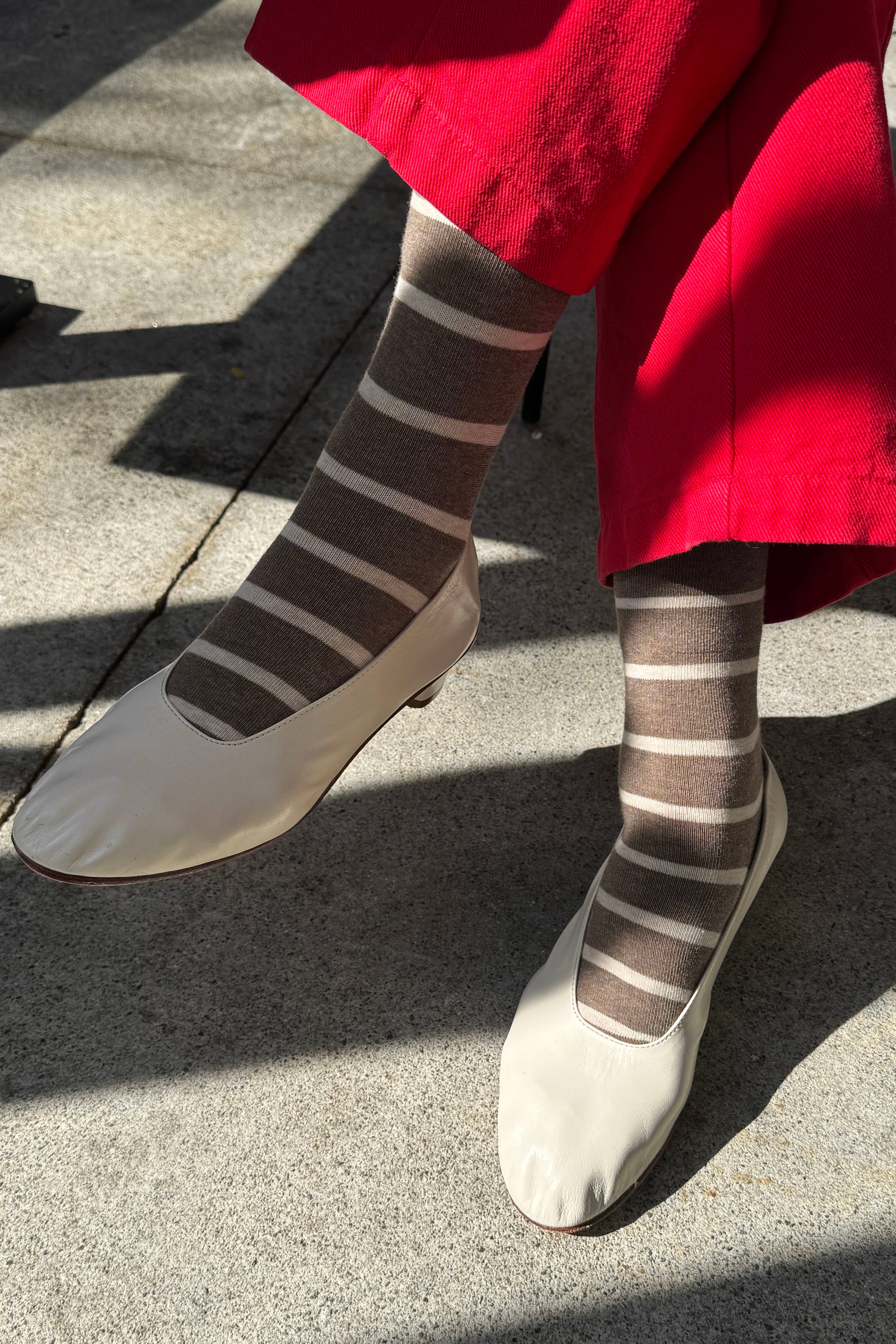 Wally Socks (wholesale): MOCHA, photo 2 of 3