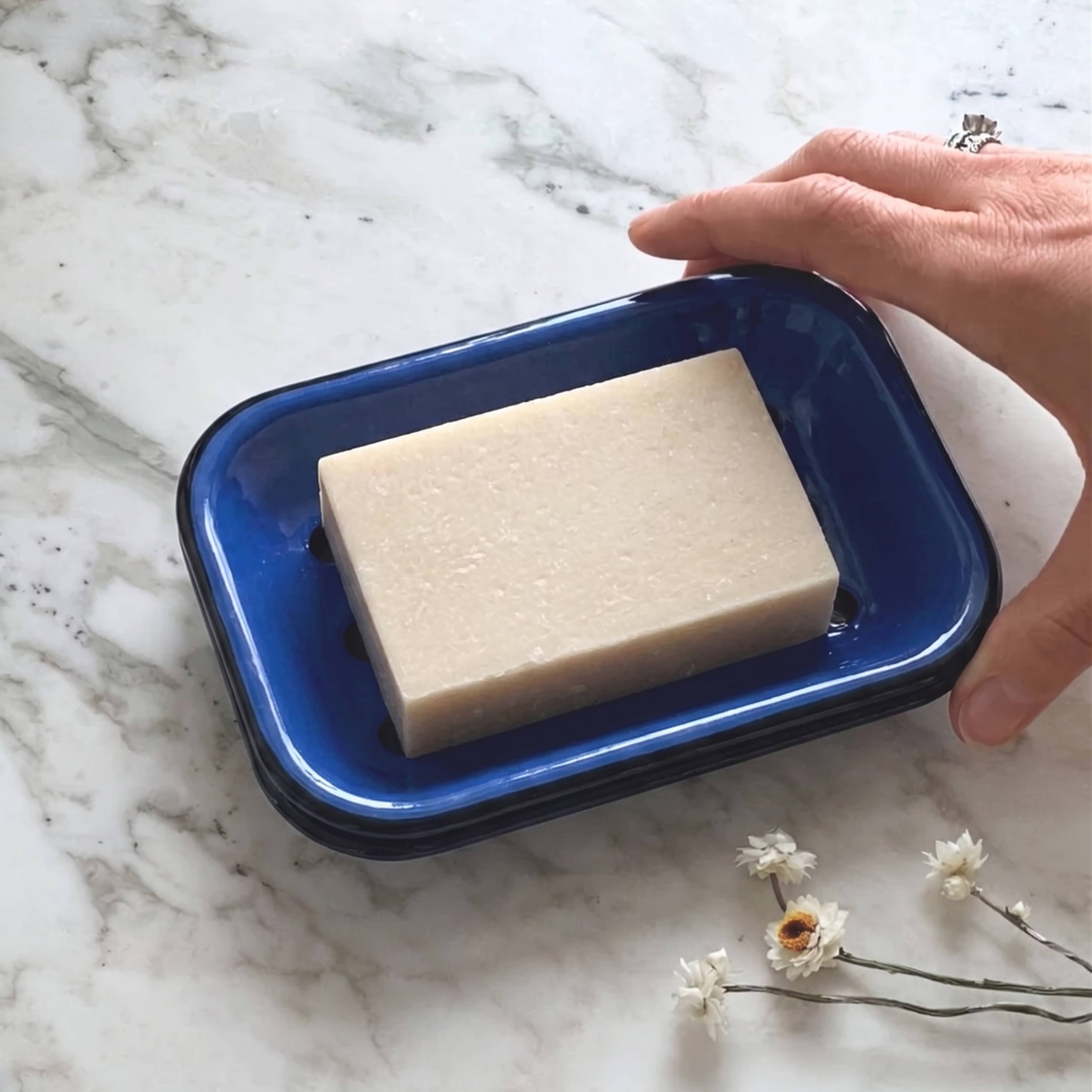 Enamel soap dish in cobalt, photo 4 of 6