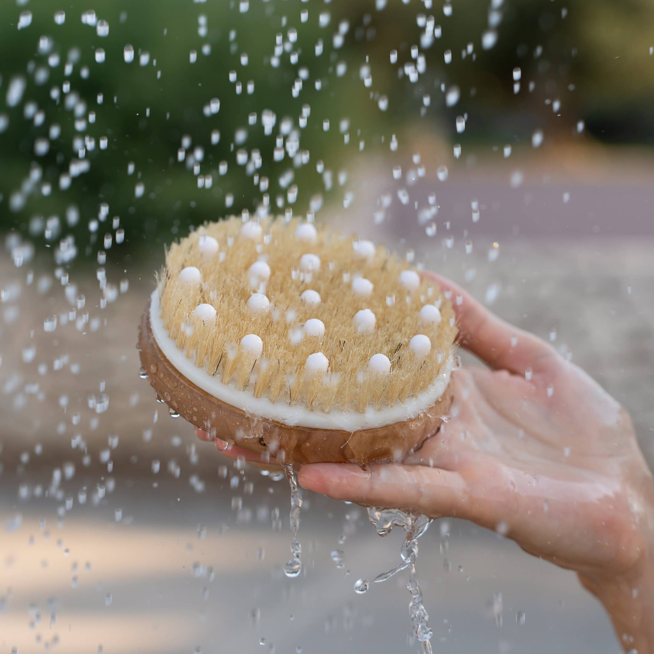 Bath brush with massage nubs, photo 4 of 4