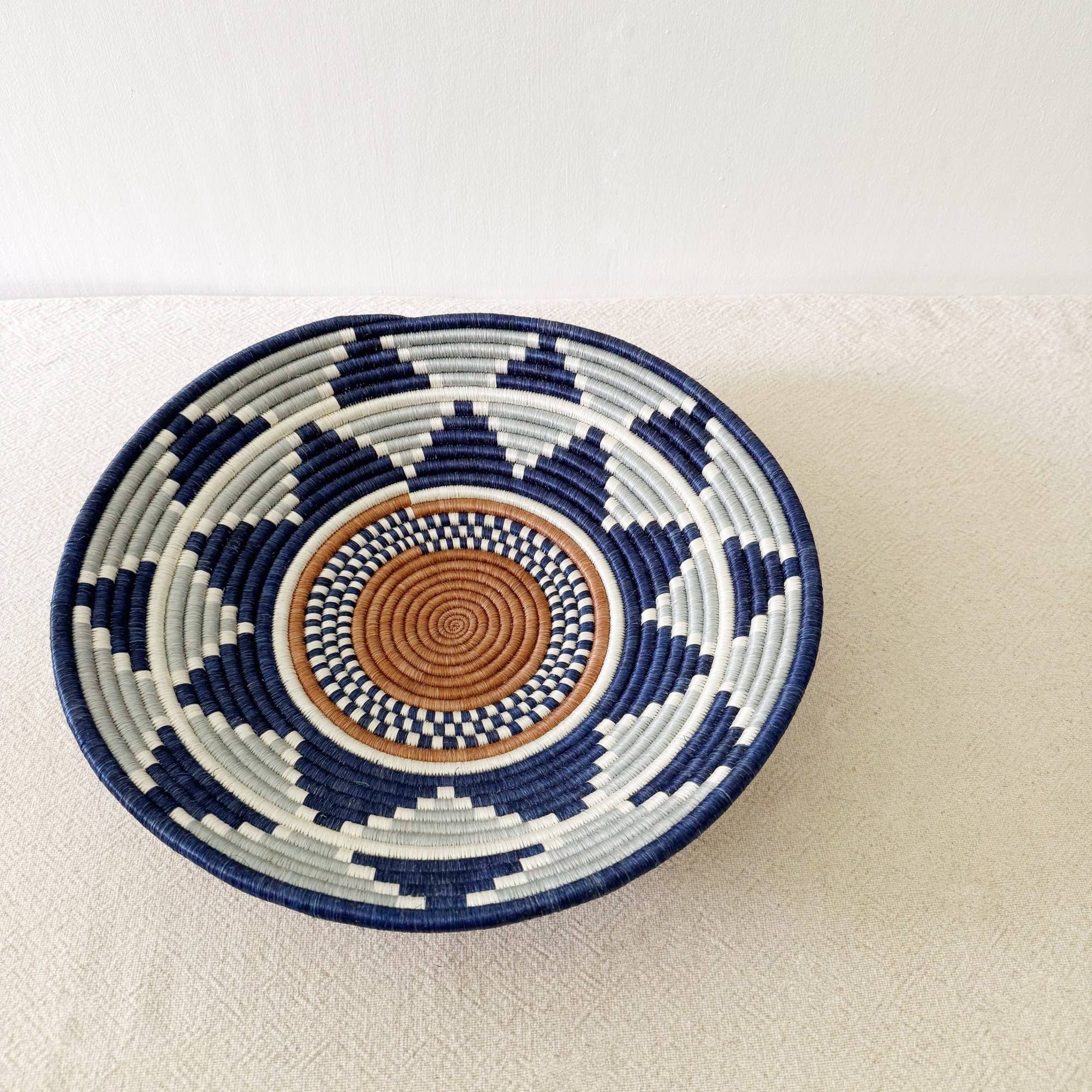 Athi X-Large Bowl, photo 3 of 3