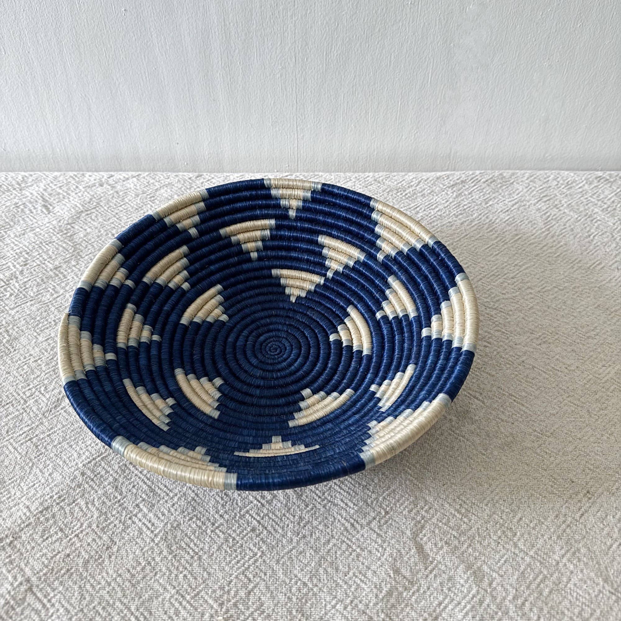 Lemera Large Bowl, photo 2 of 3