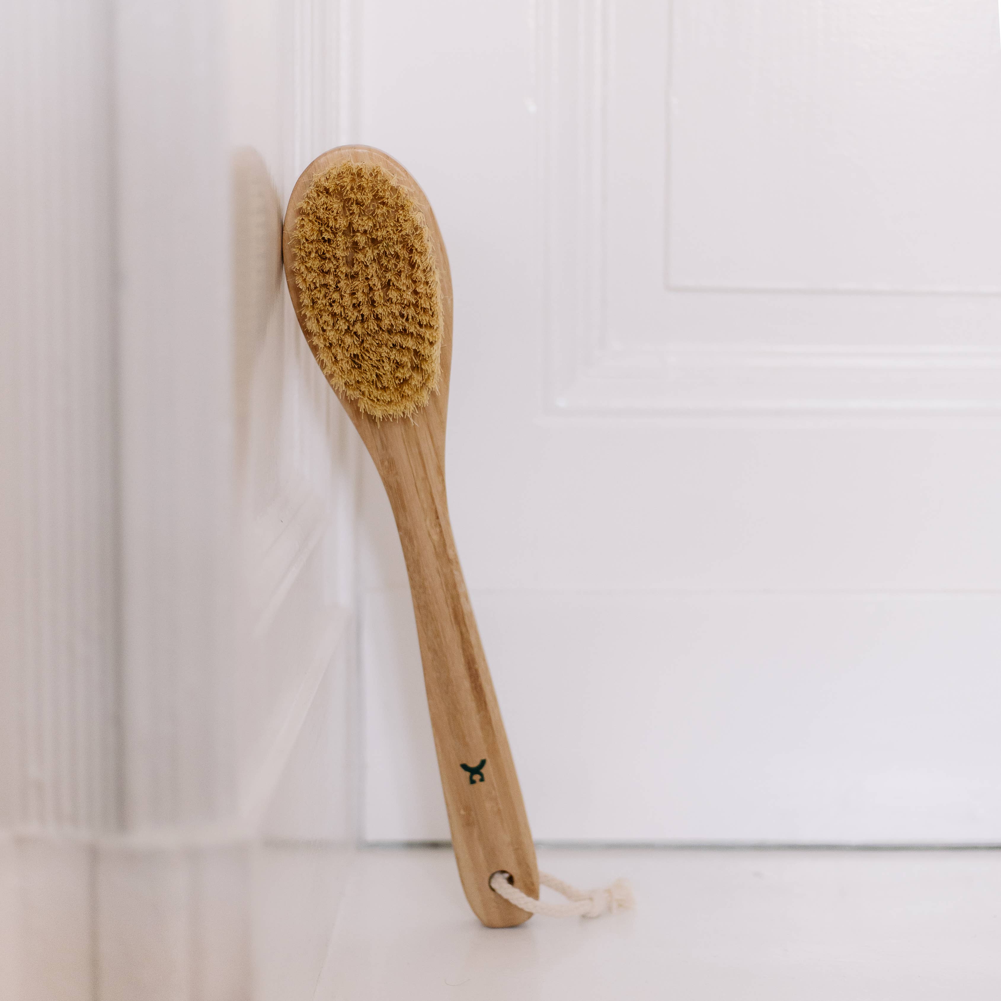 Body brush vegan bristles coconut, photo 3 of 3